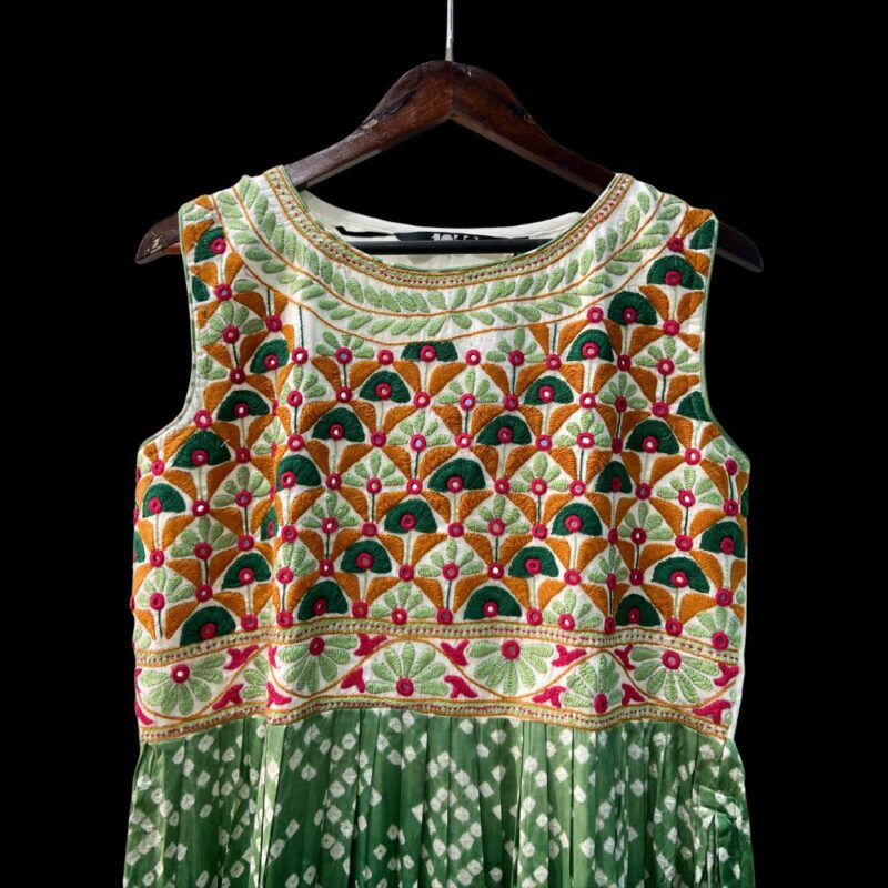 Handwork Bandhej Kurti