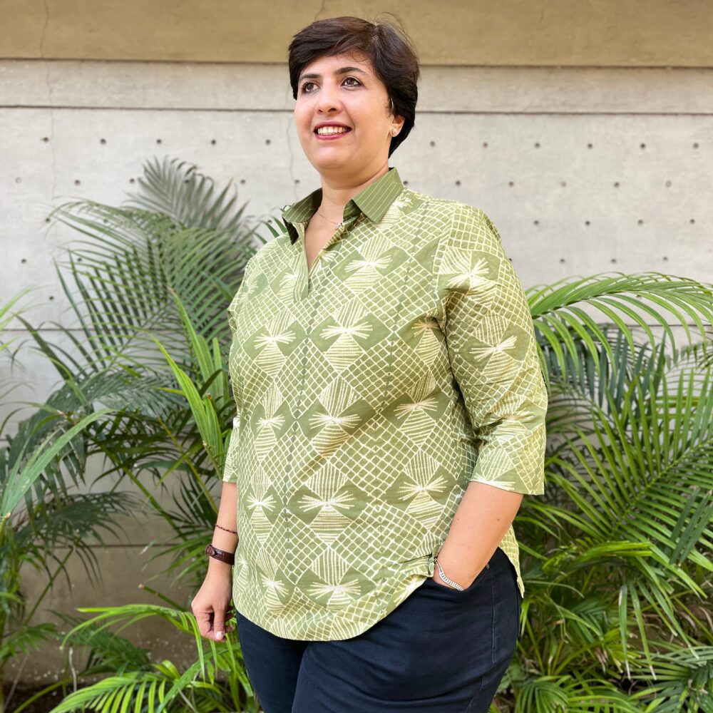 Olive Green Shibori Short Kurta - Image 3